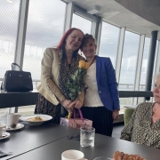 Zonta Tallinna klubi lõpetas 2-aastaku koosolekuga Tallinna Teletorni restoranis.